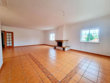 Apartamento T3 para Venda em Santa Maria e São Miguel, São Martinho, São Pedro Penaferrim