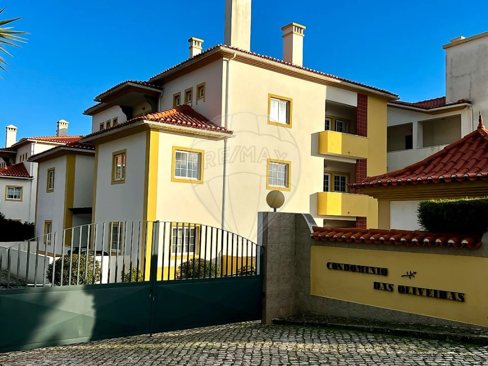 Apartamento T3 para Venda em Santa Maria e São Miguel, São Martinho, São Pedro Penaferrim Foto 1