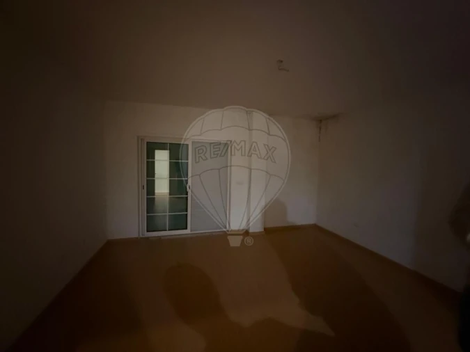 Apartamento T3 para Venda em Palhais e Coina Foto 5