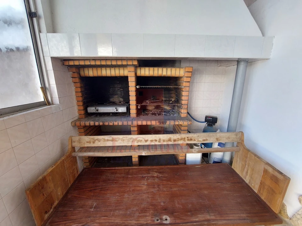 Moradia T4 para Venda em Vimeiro Foto 50