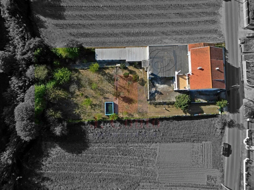 Moradia T4 para Venda em Vimeiro Foto 4