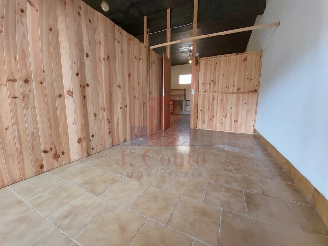 Moradia T4 para Venda em Vimeiro Foto 18