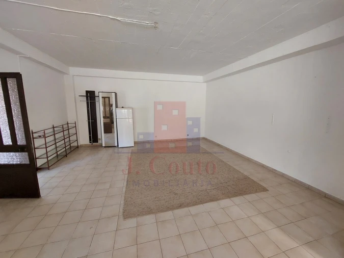 Moradia T4 para Venda em Vimeiro Foto 37