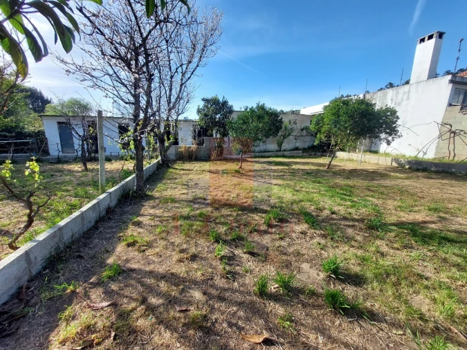 Moradia T4 para Venda em Vimeiro Foto 55