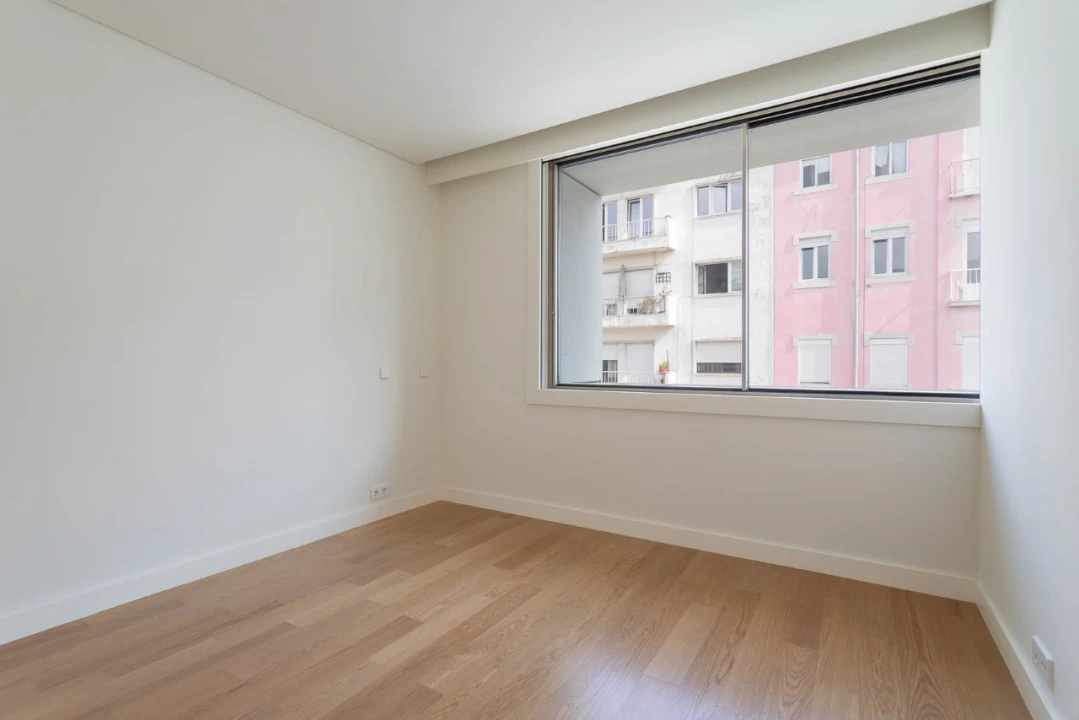 Moradia T5 para Venda em Alcantara Foto 37