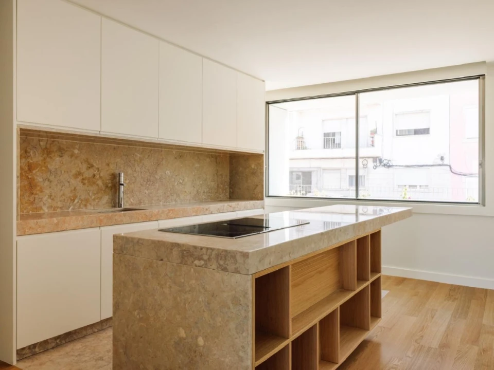 Moradia T5 para Venda em Alcantara Foto 13