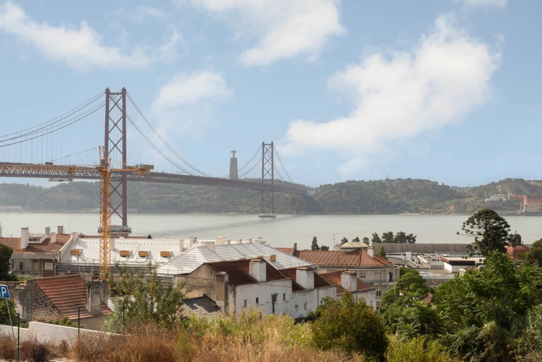 Moradia T5 para Venda em Alcantara Foto 24