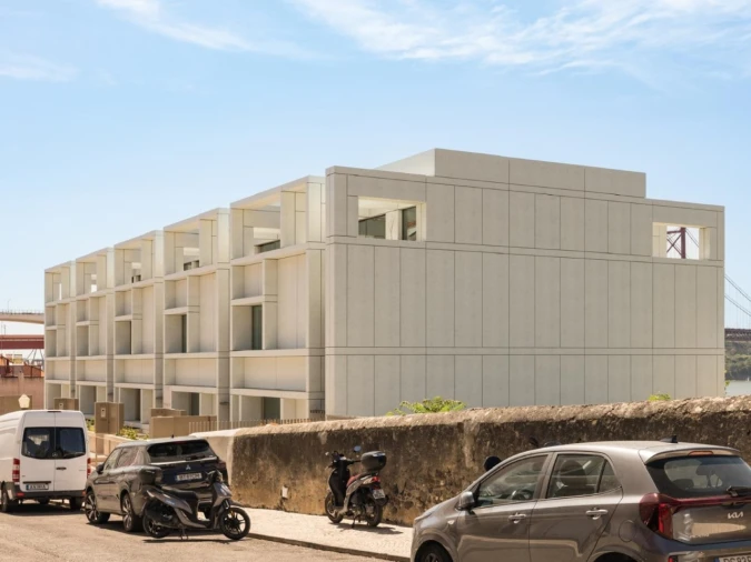 Moradia T5 para Venda em Alcantara Foto 4