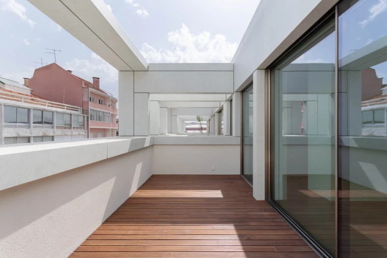 Moradia T5 para Venda em Alcantara Foto 60