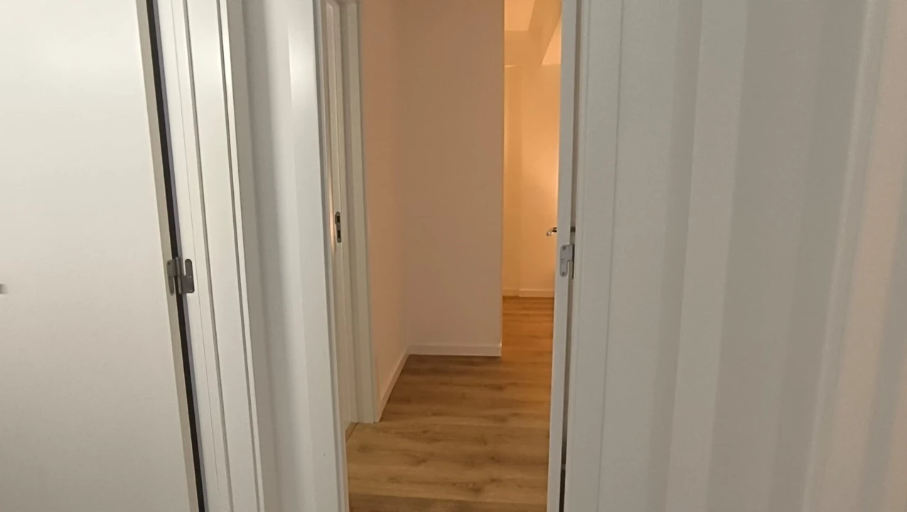 Apartamento T3 para Venda em Benfica Foto 29