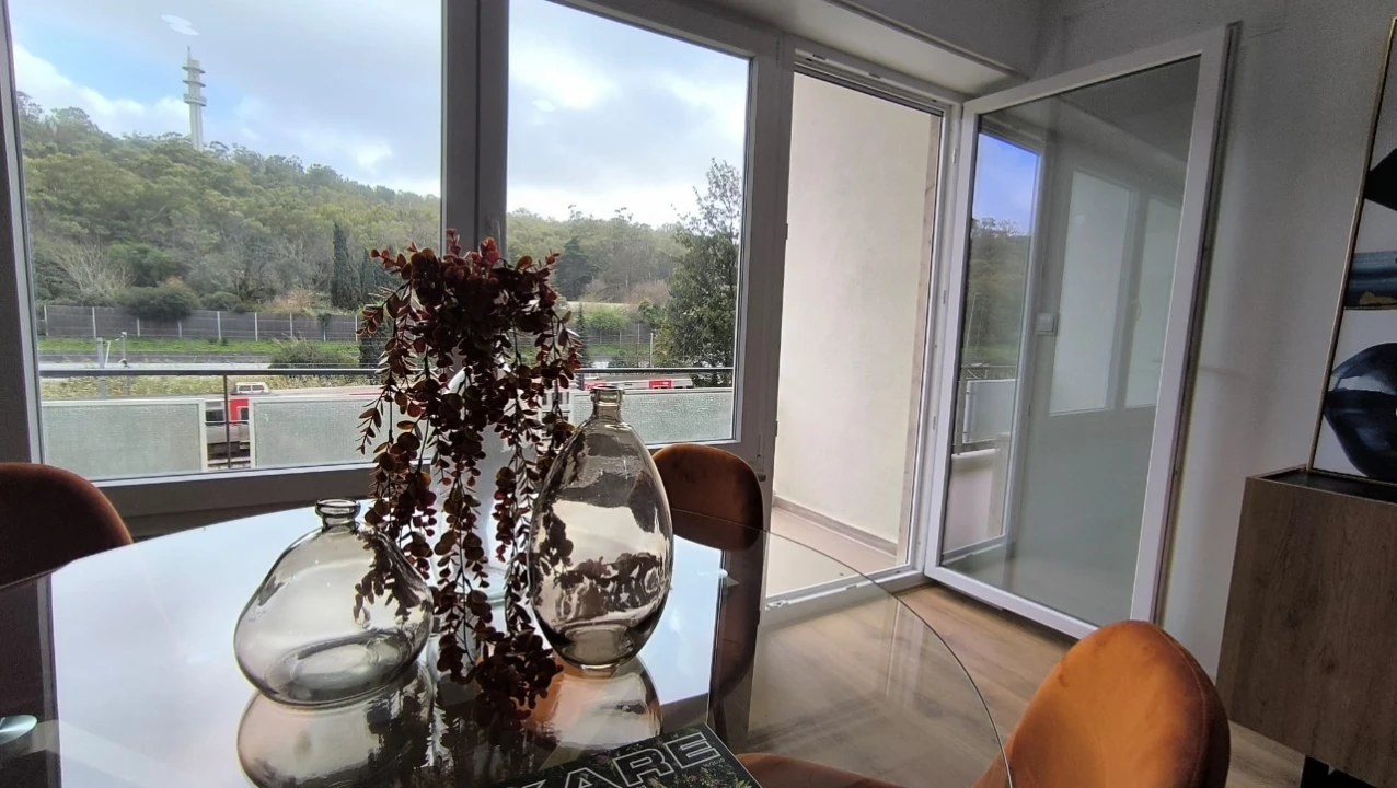 Apartamento T3 para Venda em Benfica Foto 5