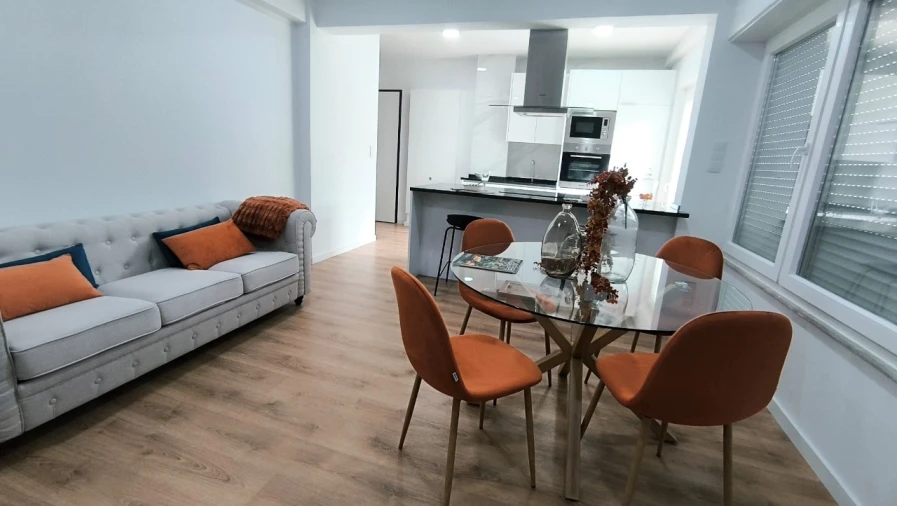 Apartamento T3 para Venda em Benfica Foto 9