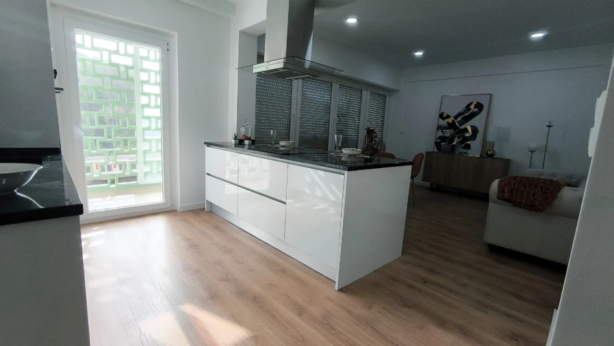 Apartamento T3 para Venda em Benfica Foto 19