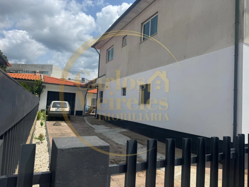 Moradia T3 para Venda em Vila Verde e Barbudo Foto 5