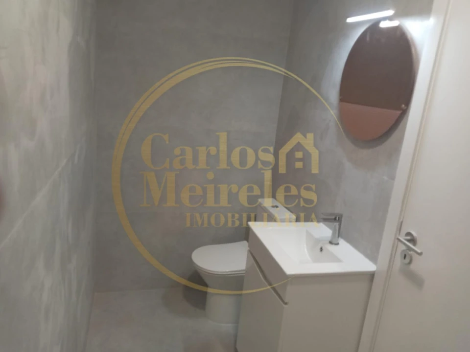 Moradia T3 para Venda em Vila Verde e Barbudo Foto 10