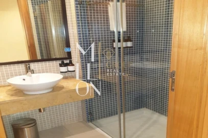 Apartamento T2 para Venda em Quarteira