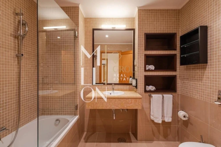 Apartamento T2 para Venda em Quarteira Foto 7