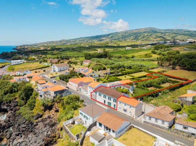 Moradia T4 para Venda em Horta (Angustias) Foto 3