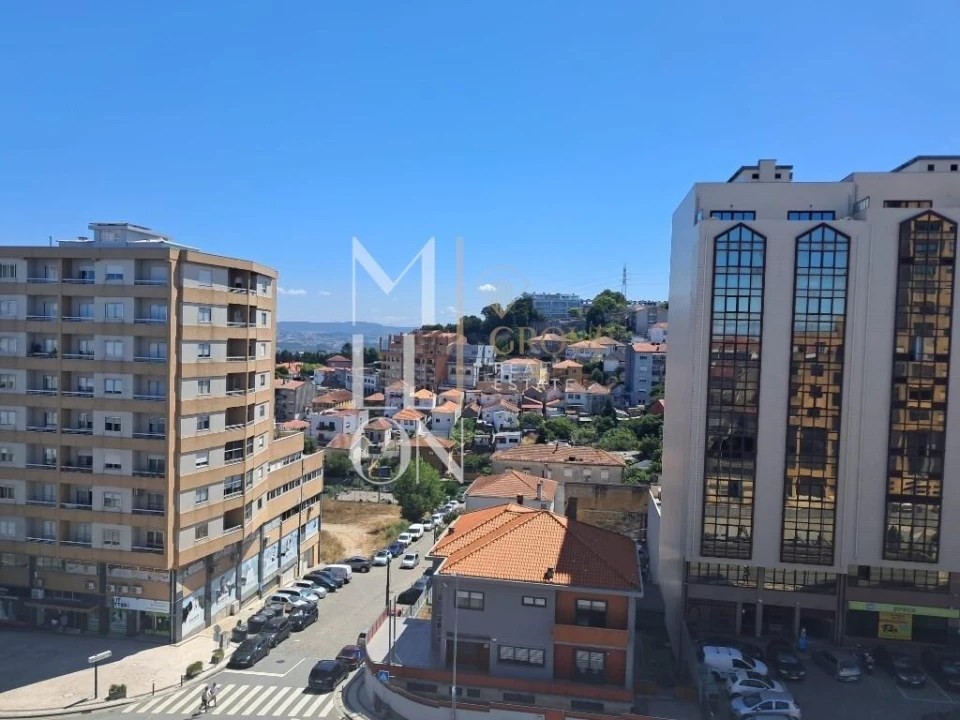 Apartamento T3 para Venda em Mafamude e Vilar do Paraíso Foto 11
