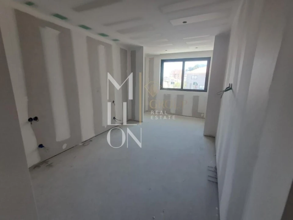 Apartamento T3 para Venda em Mafamude e Vilar do Paraíso Foto 9