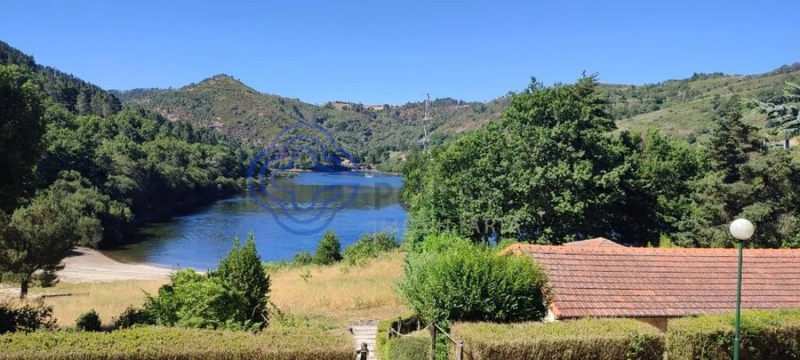 Terreno para Venda em Venda Nova e Pondras Foto 10