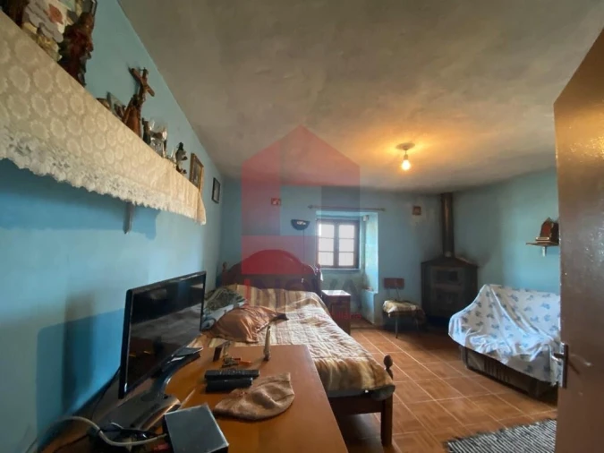 Moradia T1 para Venda em Aboim da Nóbrega e Gondomar Foto 3