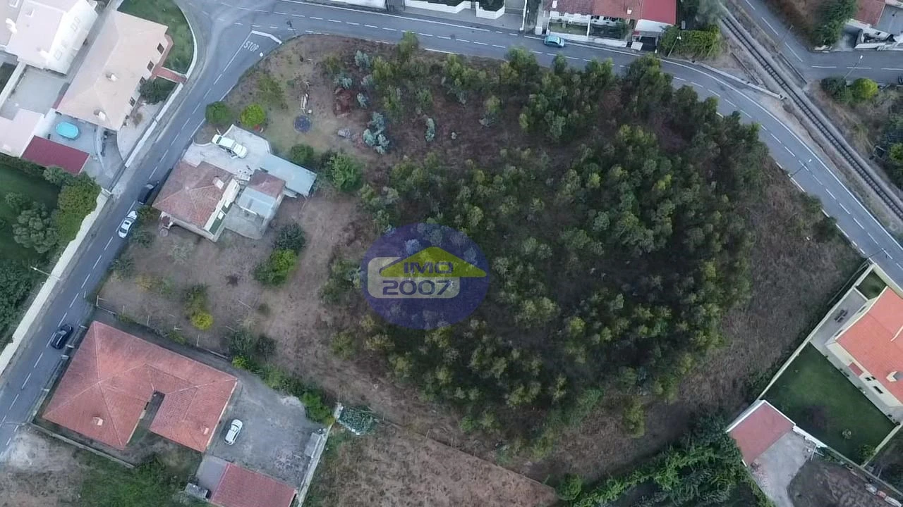 Moradia T5 para Venda em Arrifana Foto 46