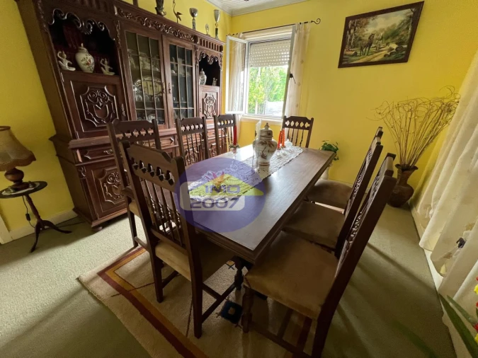 Moradia T5 para Venda em Arrifana Foto 9