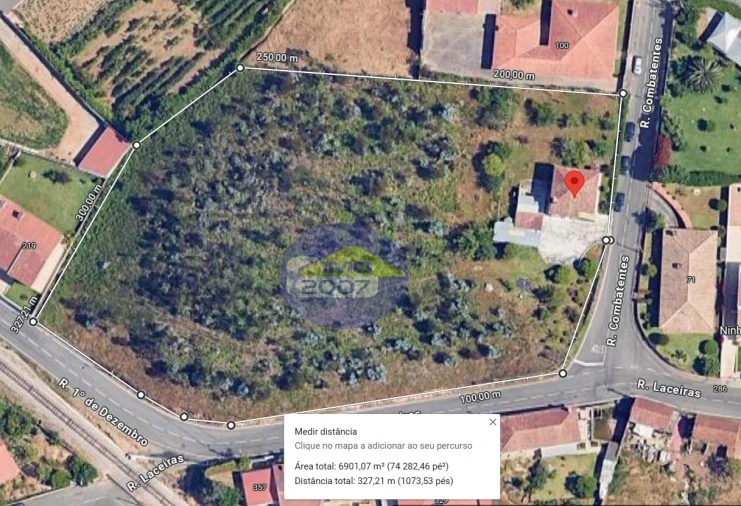 Moradia T5 para Venda em Arrifana Foto 47