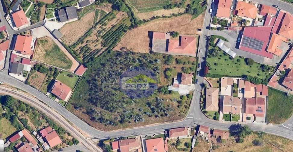 Moradia T5 para Venda em Arrifana Foto 48