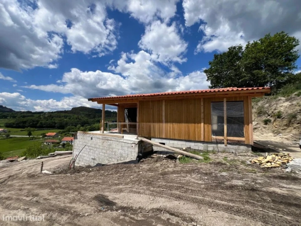 Terreno para Venda em Serzedelo Foto 24