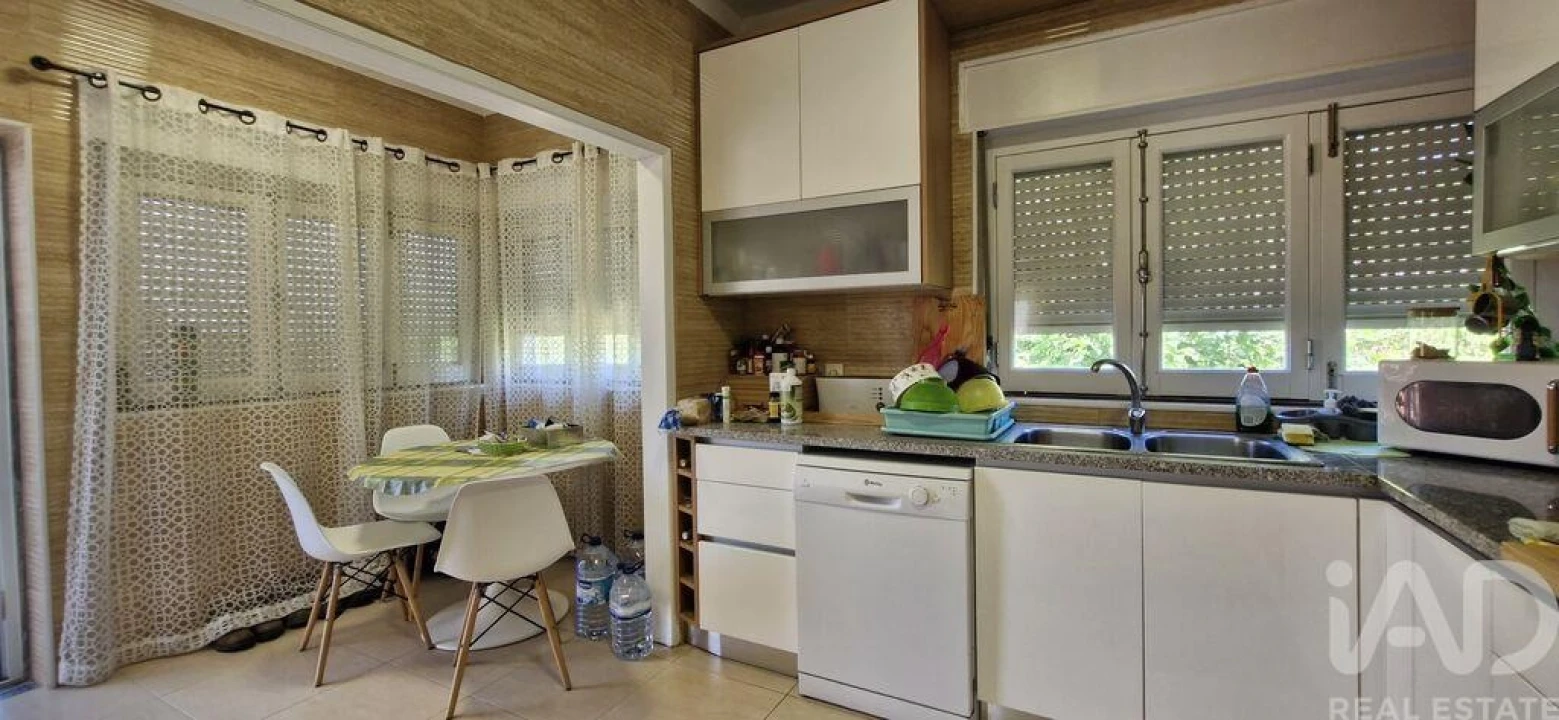 Moradia T3 para Venda em São João da Ribeira e Ribeira de São João Foto 17