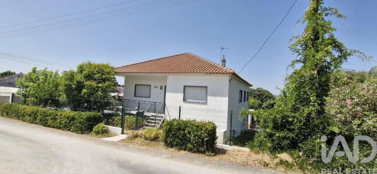 Moradia T3 para Venda em São João da Ribeira e Ribeira de São João Foto 4