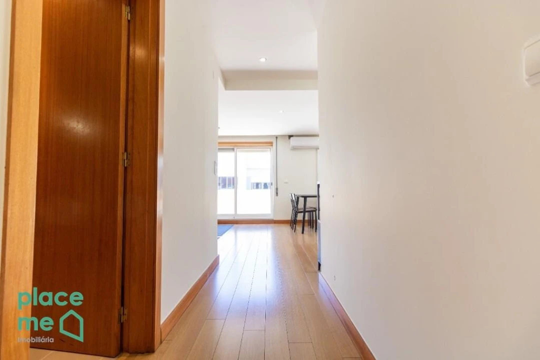 Apartamento T1 para Arrendamento em São Vitor (Braga) Foto 9