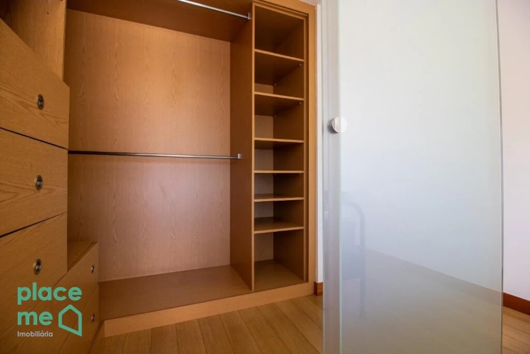 Apartamento T1 para Arrendamento em São Vitor (Braga) Foto 13