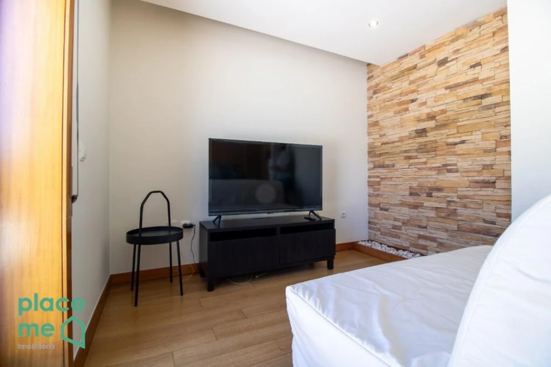 Apartamento T1 para Arrendamento em São Vitor (Braga) Foto 6