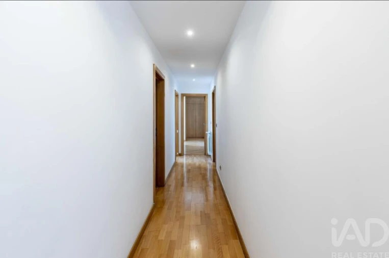 Apartamento T2 para Arrendamento em Alcantara Foto 18
