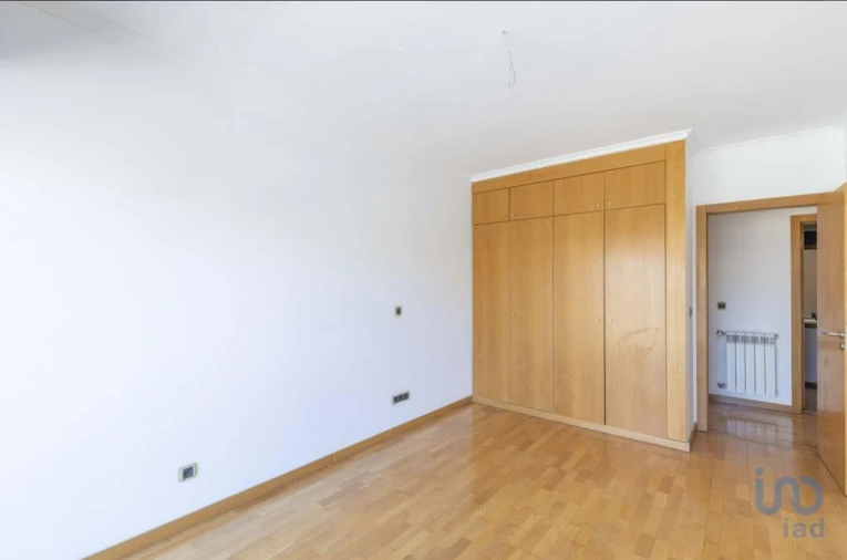 Apartamento T2 para Arrendamento em Alcantara Foto 7