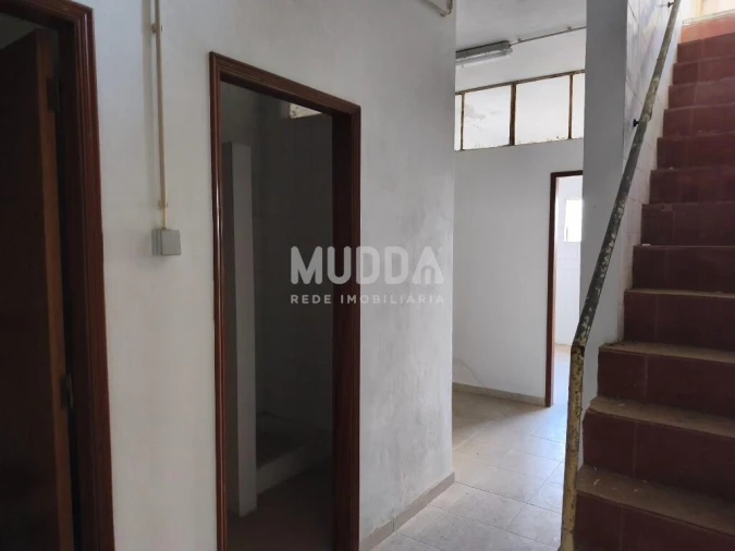 Armazém para Venda em Benedita Foto 5