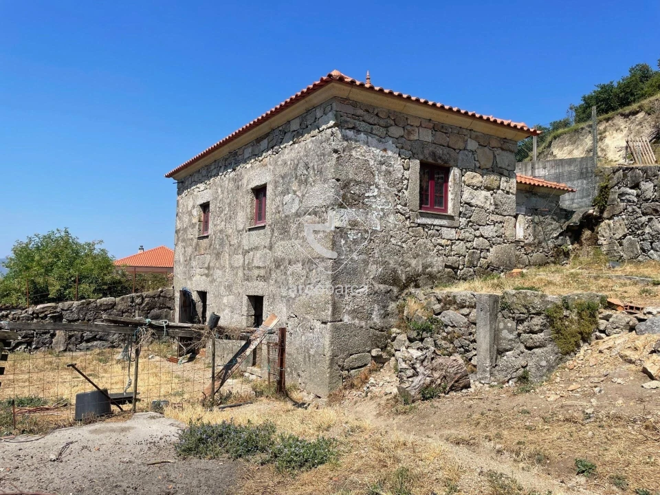 Moradia T3 para Venda em Labrujó, Rendufe e Vilar do Monte Foto 3