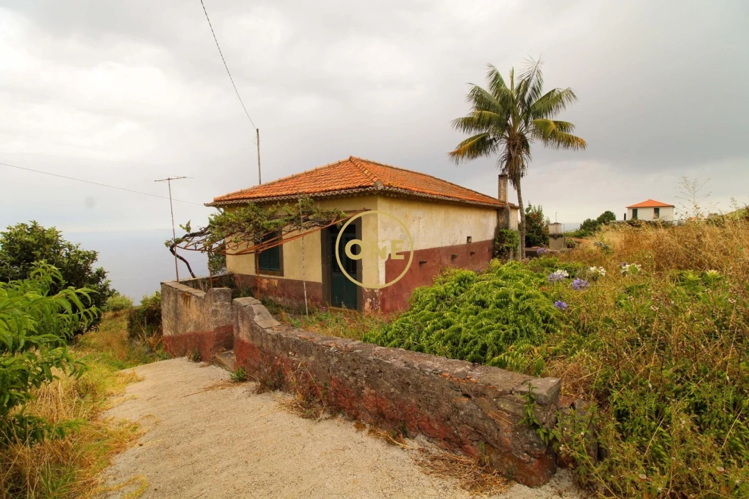 Moradia T4 para Venda em Prazeres Foto 18