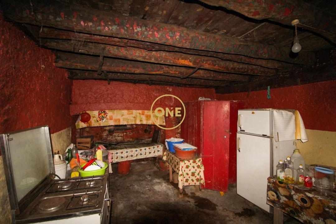 Moradia T4 para Venda em Prazeres Foto 9