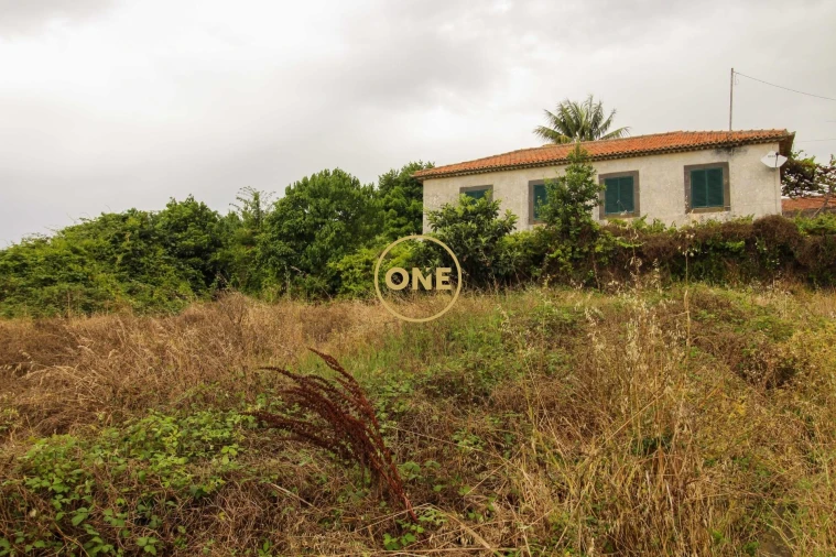 Moradia T4 para Venda em Prazeres Foto 15