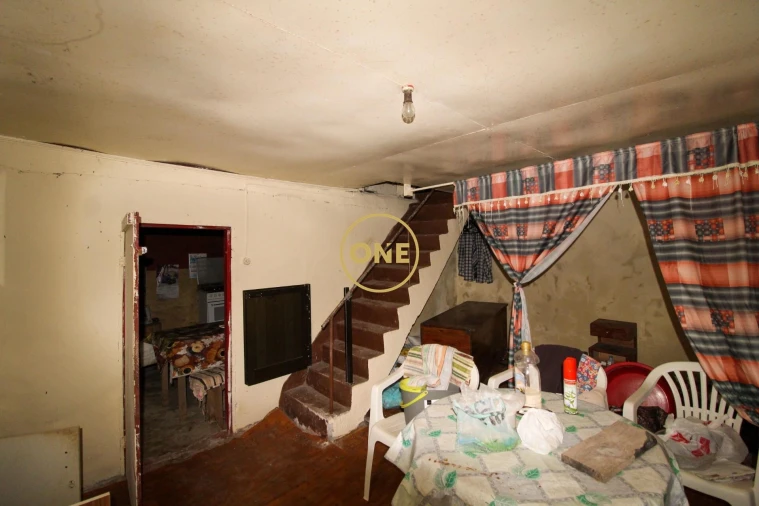 Moradia T4 para Venda em Prazeres Foto 7