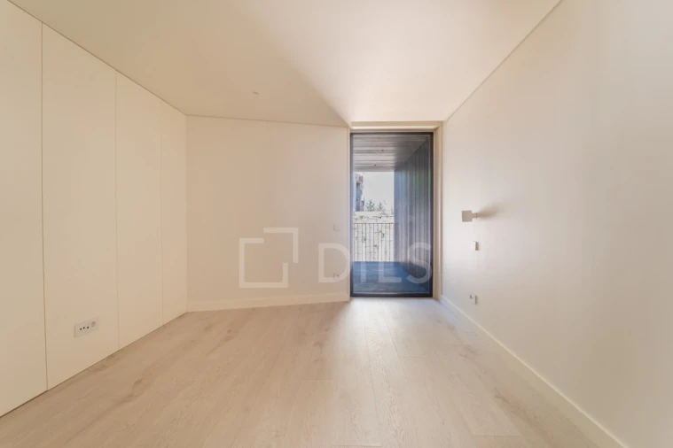 Apartamento T2 para Venda em Santa Marinha e São Pedro da Afurada Foto 4