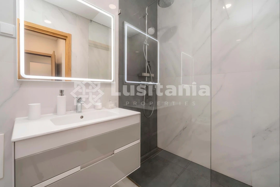 Apartamento T3 para Venda em Albufeira e Olhos de Água Foto 24