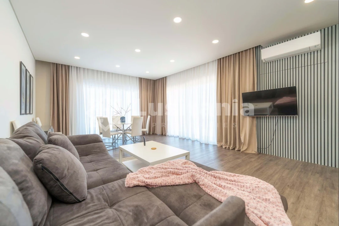 Apartamento T3 para Venda em Albufeira e Olhos de Água Foto 5