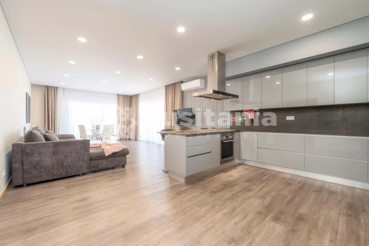 Apartamento T3 para Venda em Albufeira e Olhos de Água Foto 6