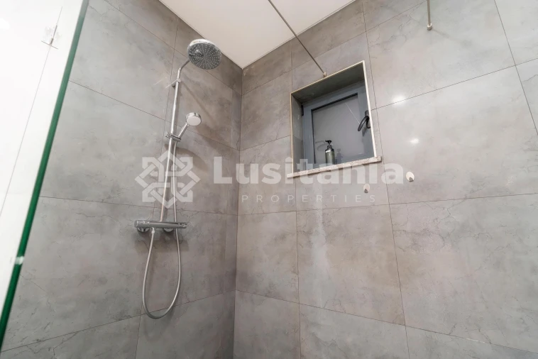 Apartamento T3 para Venda em Albufeira e Olhos de Água Foto 19