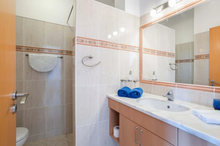 Moradia T4 para Venda em Conceição e Cabanas de Tavira Foto 22